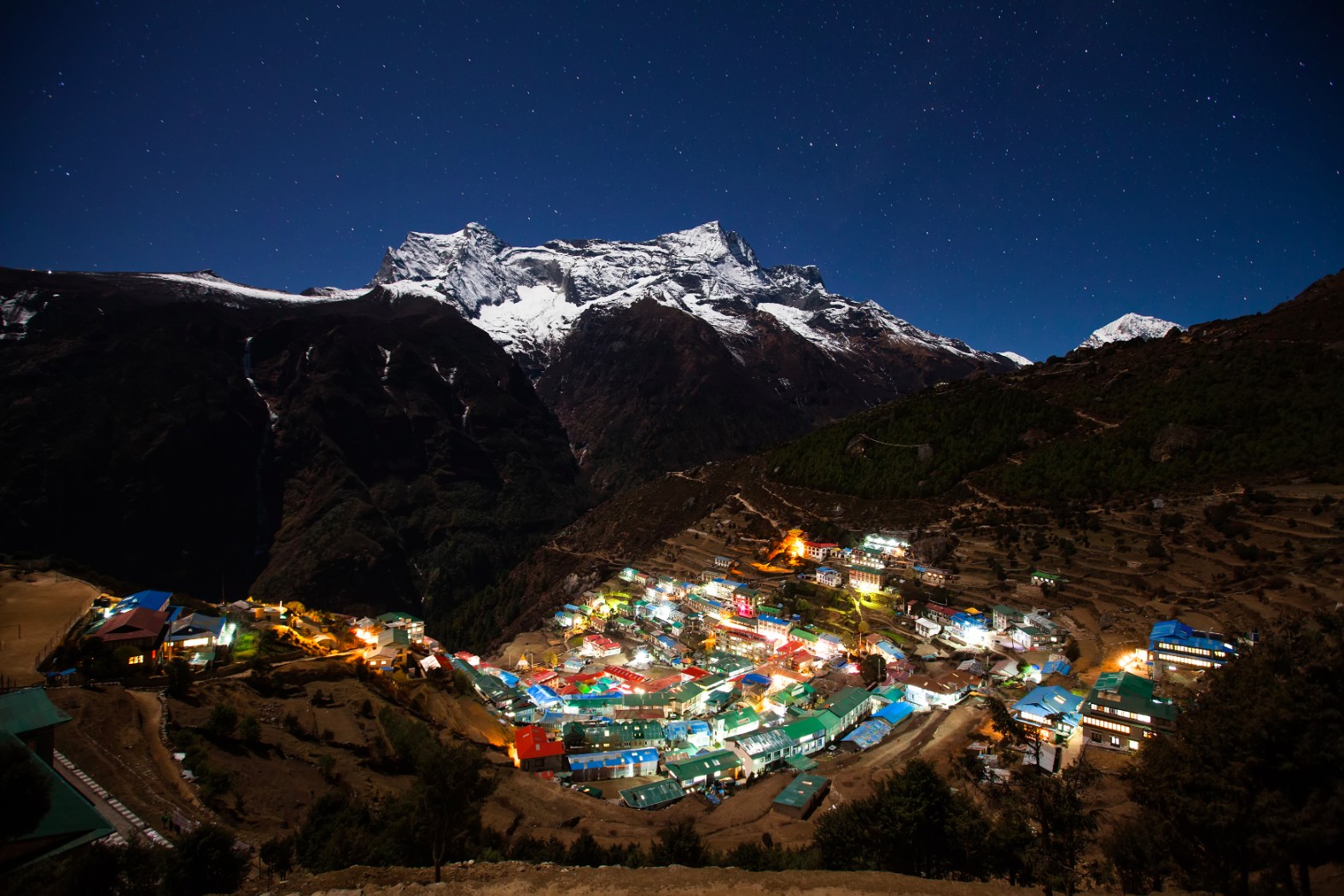 Namche Bazaar in dawn everest trekking