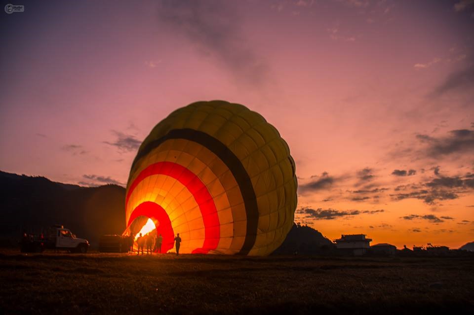 Hot air ballon in Pokhara organized by day tours nepal